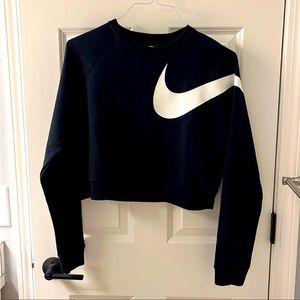 NIKE Fitness Crop Sweater